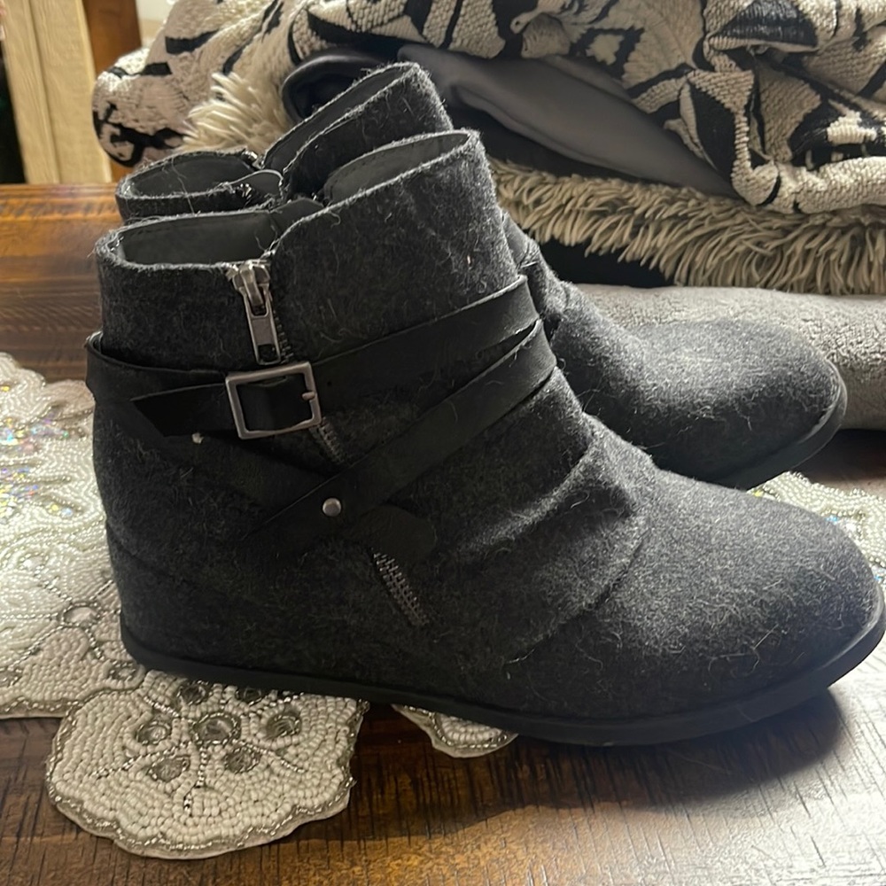 Jellypop wedge ankle boot